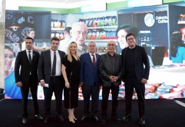 Şener Şen ve İbrahim B&uuml;y&uuml;kak Alpet&rsquo;in reklam y&uuml;z&uuml; oldu
