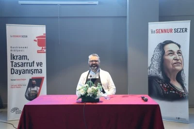 Sennur Sezer&rsquo;in &ldquo;Eski İkramları&rdquo; Pancar Deposu&rsquo;nda canlandı