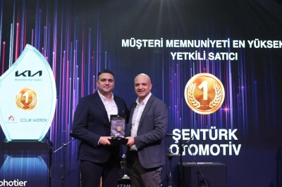 Şent&uuml;rk Otomotiv&rsquo;e Kia T&uuml;rkiye&rsquo;den &Ccedil;ifte &Ouml;d&uuml;l