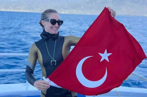Serbest Dalış D&uuml;nya Rekortmeni Şahika Erc&uuml;men d&uuml;nya listesinde
