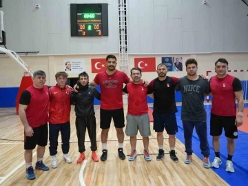 Serbest G&uuml;reş Milli Takımı&rsquo;nın hedefi olimpiyatlara 4&rsquo;te 4 kotayla gitmek
