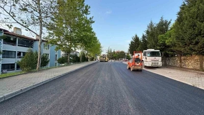 Serdar&rsquo;da sıcak asfalt &ccedil;alışması

