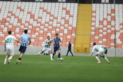 Serik Spor rahat kazandı