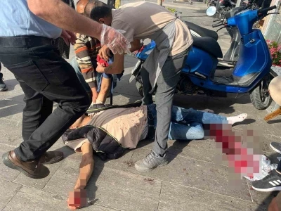 Serik&rsquo;te bı&ccedil;aklı kavgada 1 kişi yaralandı
