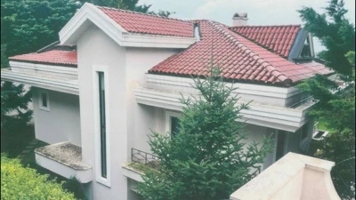 Sermaye piyasası soruşturması: Yarız ve Turhan&rsquo;a ait 1,2 milyar değerindeki villalara el konuldu