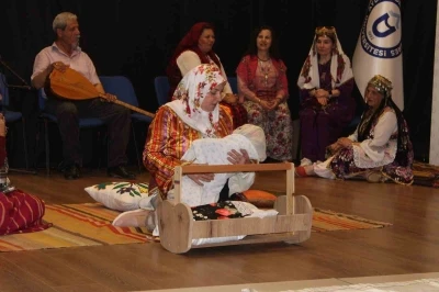 Sessiz &ccedil;ığlığın simgesi &lsquo;Mor Cepken&rsquo; gen&ccedil;lerden tam not aldı
