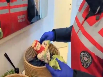 'Sevdiği adamı bağlama' b&uuml;y&uuml;s&uuml;yle yakalandılar 