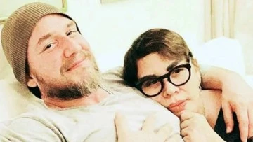 Sezen Aksu'nun oğlu Mithat Can &Ouml;zer evleniyor 