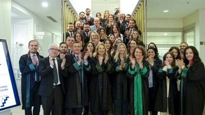 Sibel &Ouml;zbudak Bursa Barosu başkan adaylığını a&ccedil;ıkladı