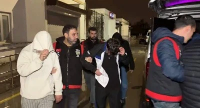 Sigara tartışması: 1 &ccedil;ocuk &ouml;ld&uuml;, 2 kişi yaralandı, 5 &ccedil;ocuk tutuklandı