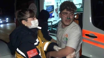 Sigara yakarken devrilen benzin bidonu alev aldı: Ağabey ile kardeşi &ouml;l&uuml;mden d&ouml;nd&uuml;
