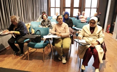 Şiirin B&uuml;y&uuml;l&uuml; D&uuml;nyası Osmangazi&rsquo;de 