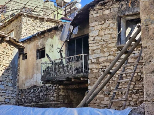 Siirt&rsquo;te ev yangını
