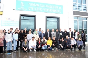 Siirt &Uuml;niversitesi yemek yarışmasında T&uuml;rkiye 3&rsquo;&uuml;nc&uuml;s&uuml; oldu
