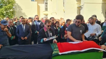 Silahlı saldırıda yaşamını yitiren avukat t&ouml;renlerle uğurlandı
