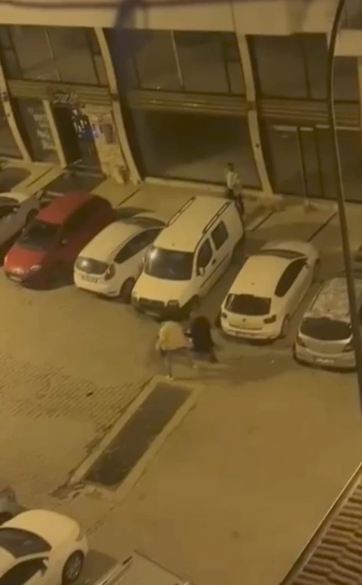 Silahlı saldırının failleri cep telefonu g&ouml;r&uuml;nt&uuml;s&uuml;nden tespit edilerek yakalandı
