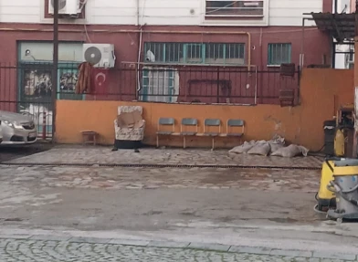 Silahlı saldırıya uğrayan oto yıkama d&uuml;kkanının sahibi, ağır yaralandı