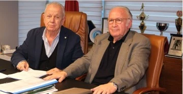 Sinan B&uuml;r de Listesini Sundu 