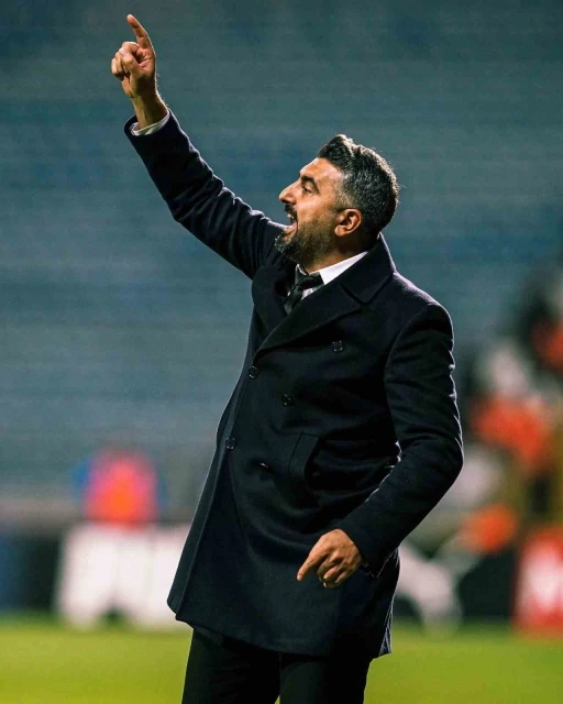 Sinan Kaloğlu&rsquo;na 1 ma&ccedil; ceza
