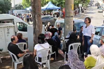 Sınav Maratonunda Karabağlar Belediyesi&rsquo;nden Dayanışma &Ouml;rneği