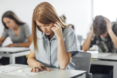 Sınav Stresi G&ouml;rme Problemine Neden Oluyor