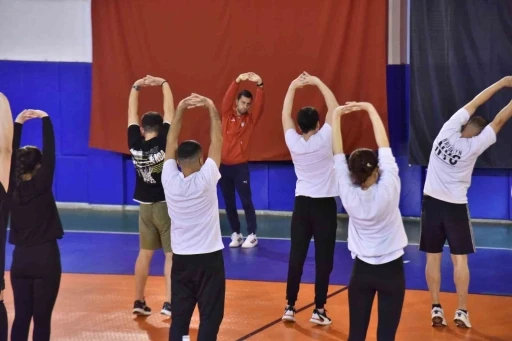 Sınava hazırlanan 179 polis adayından 147&rsquo;si polis olmaya hak kazandı
