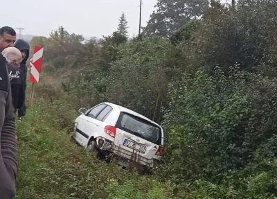 Sinop&rsquo;ta otomobil şarampole u&ccedil;tu: 4 yaralı