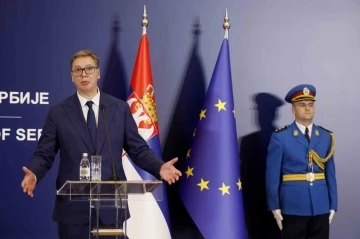 Sırbistan, Fransa&rsquo;dan 12 adet Rafale savaş u&ccedil;ağı satın alacak