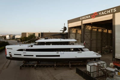 Sirena Superyachts 42M Denize Kavuştu