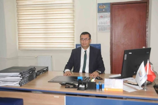 Şırnak&rsquo;ta tapu m&uuml;d&uuml;r&uuml; ve personelin dikkati milyonluk vurgunu &ouml;nledi
