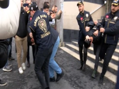 Şişli'de &Ouml;zbekistanlı kadını vahşice &ouml;ld&uuml;renler tutuklandı