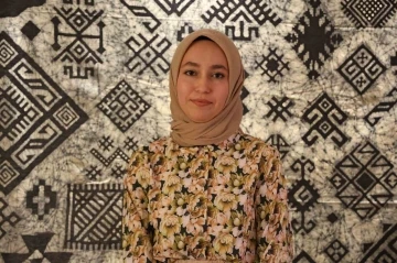 Sivas kilimi akademik bakışla g&ouml;r&uuml;c&uuml;ye &ccedil;ıktı
