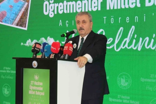 Sivas&rsquo;ta 27 Haziran &Ouml;ğretmenler Millet Bah&ccedil;esi a&ccedil;ıldı
