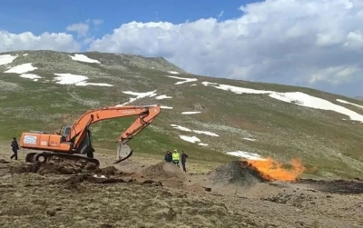 Sivas&rsquo;ta doğalgaz boru hattında yangın
