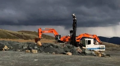 Sivas'ta k&ouml;m&uuml;r madeninde patlama: 1 &ouml;l&uuml;, 2 yaralı