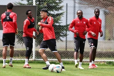 Sivasspor, Bodrum FK ma&ccedil;ına hazırlanıyor
