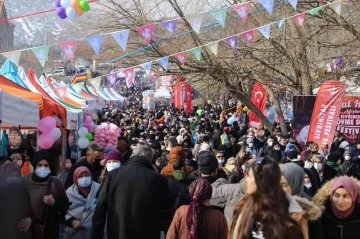 Sivrihisar D&ouml;vme Sucuk Festivali&rsquo;nde Zara ve &Ouml;zg&uuml;r Can &Ccedil;oban sahne alacak
