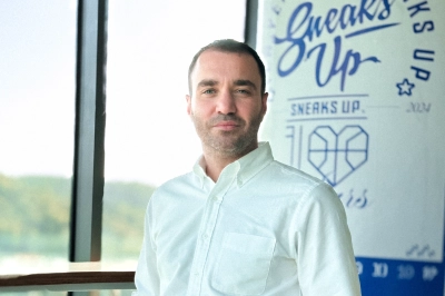 SNEAKS UP&rsquo;ta &Uuml;st D&uuml;zey Atama