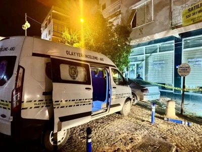 Sokakta başından vurulmuş halde bulundu, hastanede &ouml;ld&uuml;