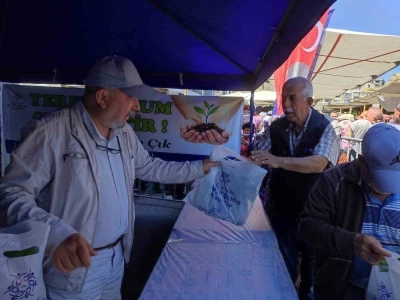 S&ouml;ke&rsquo;de 40 bin ata tohumu fidesi dağıtıldı
