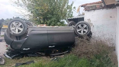 S&ouml;ke&rsquo;de otomobil takla attı: 1 yaralı