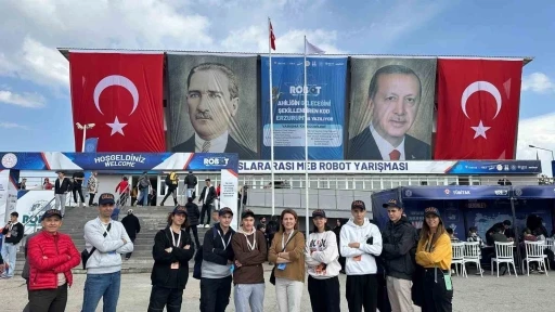 S&ouml;ke MTAL robot yarışmasında S&ouml;ke&rsquo;yi temsil etti
