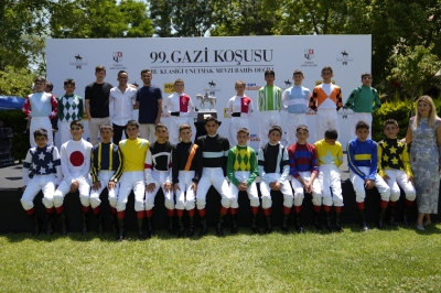 Son D&uuml;zl&uuml;k, Gazi G&uuml;n&uuml;'n&uuml;n Anlamlı Koşusuna Adını Verdi