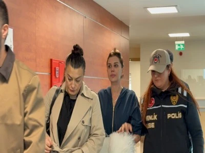 Sosyal medya &uuml;nl&uuml;s&uuml; Dilan Polat g&ouml;zaltına alındı