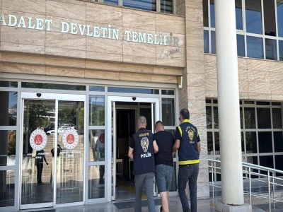 Sosyal medyadan tanıştığı adam tarafından dolandırıldı