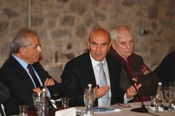 Soyer&rsquo;den veda &ouml;ncesi son toplantı: &ldquo;Ben yola devam ediyorum&rdquo;
