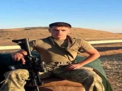 S&ouml;zleşmeli er, izne geldiği memleketinde kazada &ouml;ld&uuml;