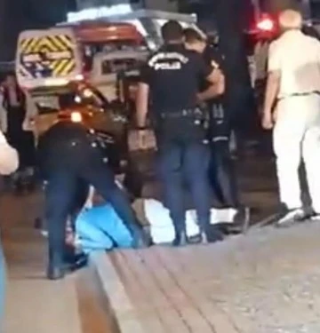 Bursa'da yaşanan s&ouml;zl&uuml; tartışmada kan aktı 