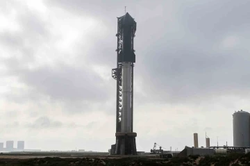 SpaceX&rsquo;in Starship roketi 3. test u&ccedil;uşunda ilk kez y&ouml;r&uuml;ngeye &ccedil;ıktı
