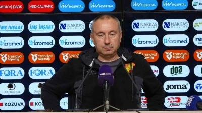 Stanimir Stoilov: "G&ouml;ztepe ailesini her zaman mutlu etmeliyiz"
